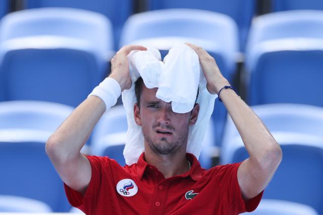 九游体育官网-为球员出头，德约为奥运网球赛事“降温”